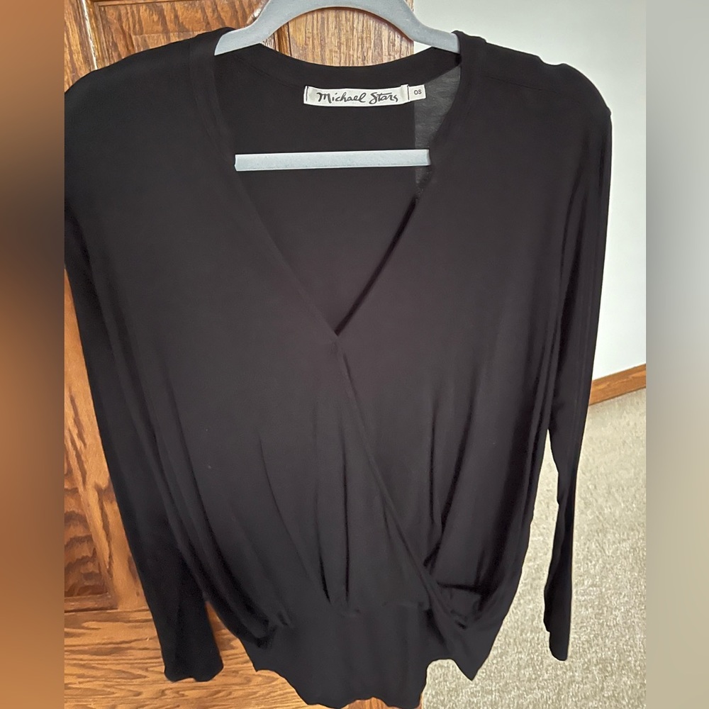 Michael Stars black gathered blouse OS